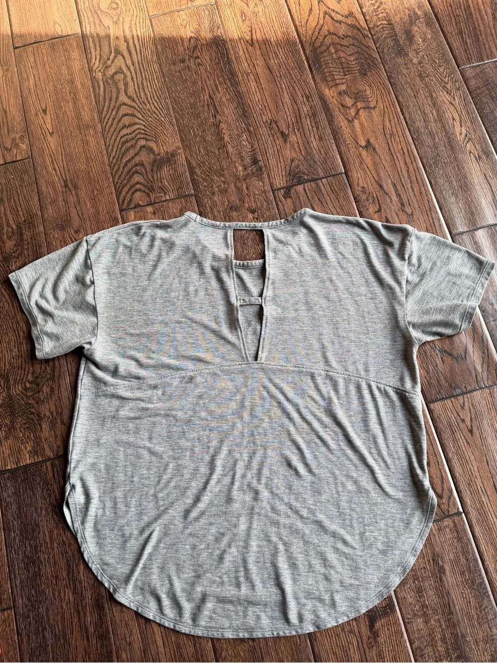 Women’s Under Armour shirt lot